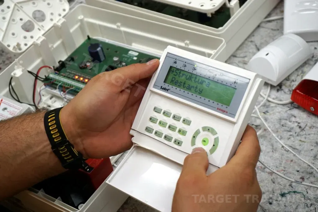 Warsztaty praktyczne: Instalacja i konserwacja systemów alarmowych marki SATEL (Centrala: Integra 64)
