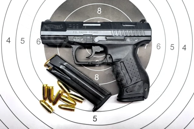 B5. Przeznaczenie, budowa i użytkowanie pistoletu Walther P99