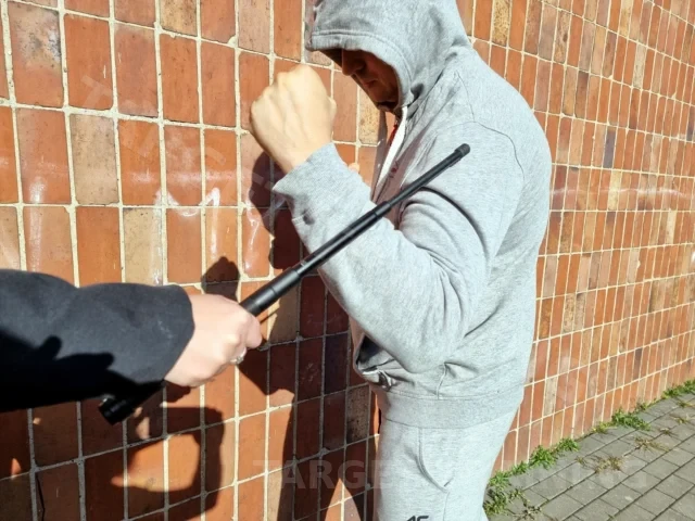 Pałka teleskopowa w samoobronie – legalność, technika, skuteczność (szkolenie doskonalące)
